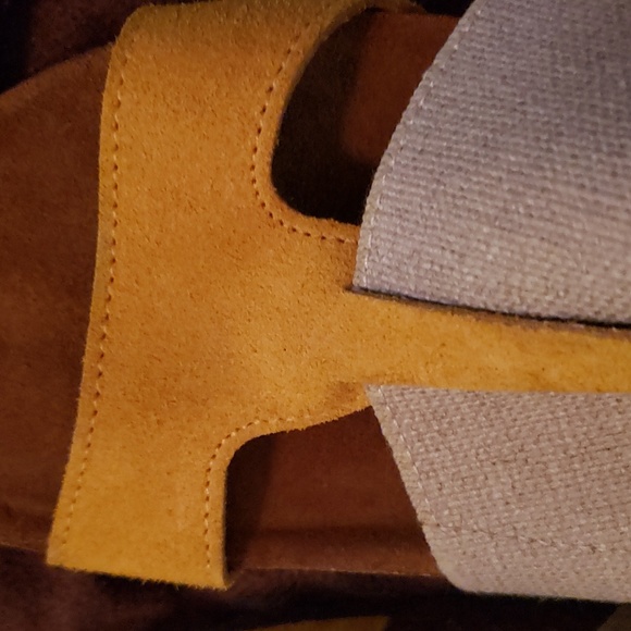 Sundance Golden Linen and Suede Cork Sandals Sz 41 - Picture 4 of 9